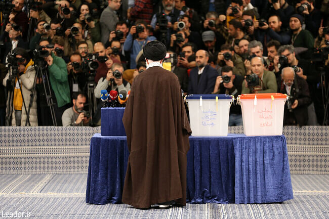 عکس های متفاوت از حضور خبرنگاران و عکاسان در بیت رهبری 4