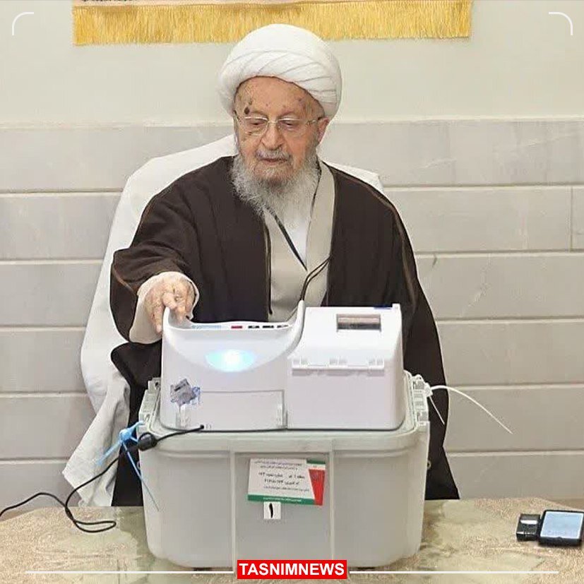حضور احمد جنتی پای صندوق رأی/ مراجع تقلید در انتخابات شرکت کردند +عکس