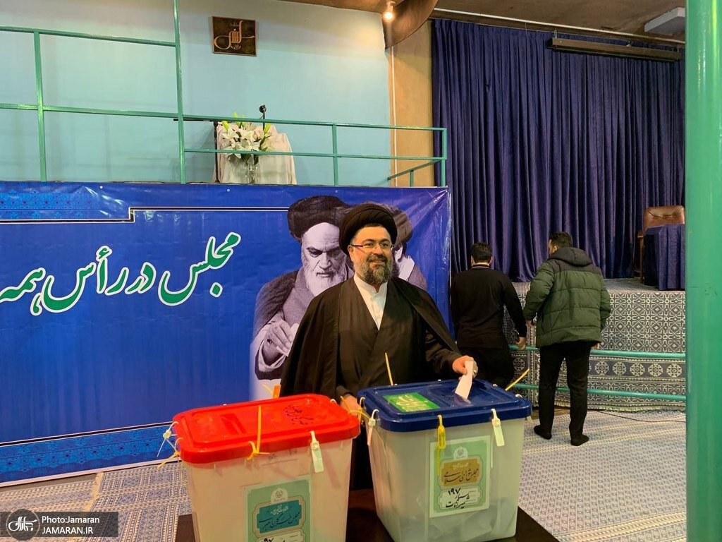 یاسر خمینی رأی خود را به صندوق انداختند / آیتالله جوادیآملی: موظفیم مسئولان اصلح را انتخاب کنیم / پیش بینی شمخانی از میزان مشارکت 3