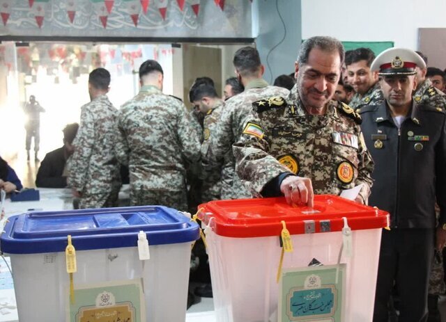زاکانی به شرق تهران رفت و رای داد / امیر صباحیفرد: حضور در انتخابات موجب ابهت نظام در چشم دشمنان است 3