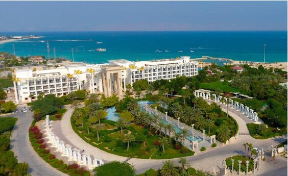 آشنایی با امکانات هتل داریوش کیش