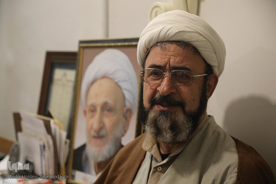 عبارت «پیرمردها هم ظهور را خواهند دید»، به غلط به آیت الله بهجت نسبت داده شد!