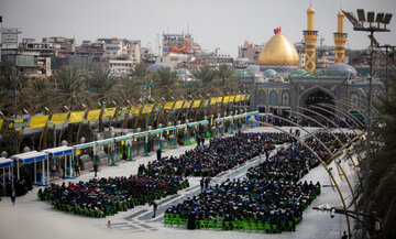 جشن فارغ التحصیلی دختران دانشجوی عراقی در عتبه مقدس حسینی(ع)