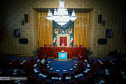 عکس | تصویری از چهره کلافه مخبر در مراسم افتتاحیه مجلس خبرگان