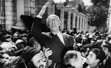 مصدقی که دیگر قهرمان نیست / تغییر نگاه ملت به قهرمان از 57 تا 1402