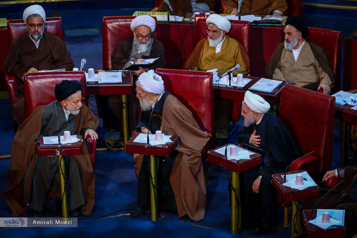 سیزدهمین اجلاس رسمی مجلس خبرگان