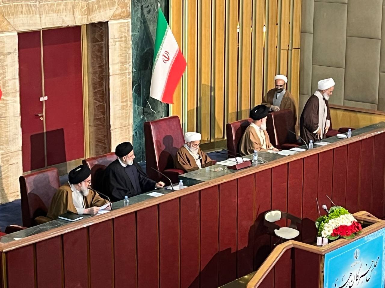 آخرین حضور احمد جنتی و حسن روحانی در مجلس خبرگان رهبری + عکس 2