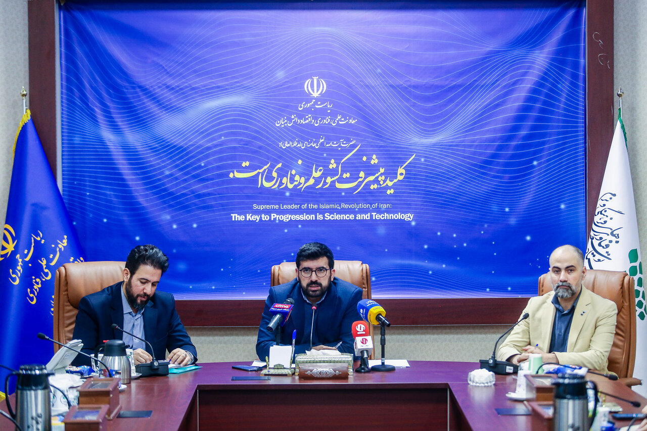 ۶۰ اقدام راهبردی سند توسعه فناوریهای فرهنگی اجرا شد/ عکس