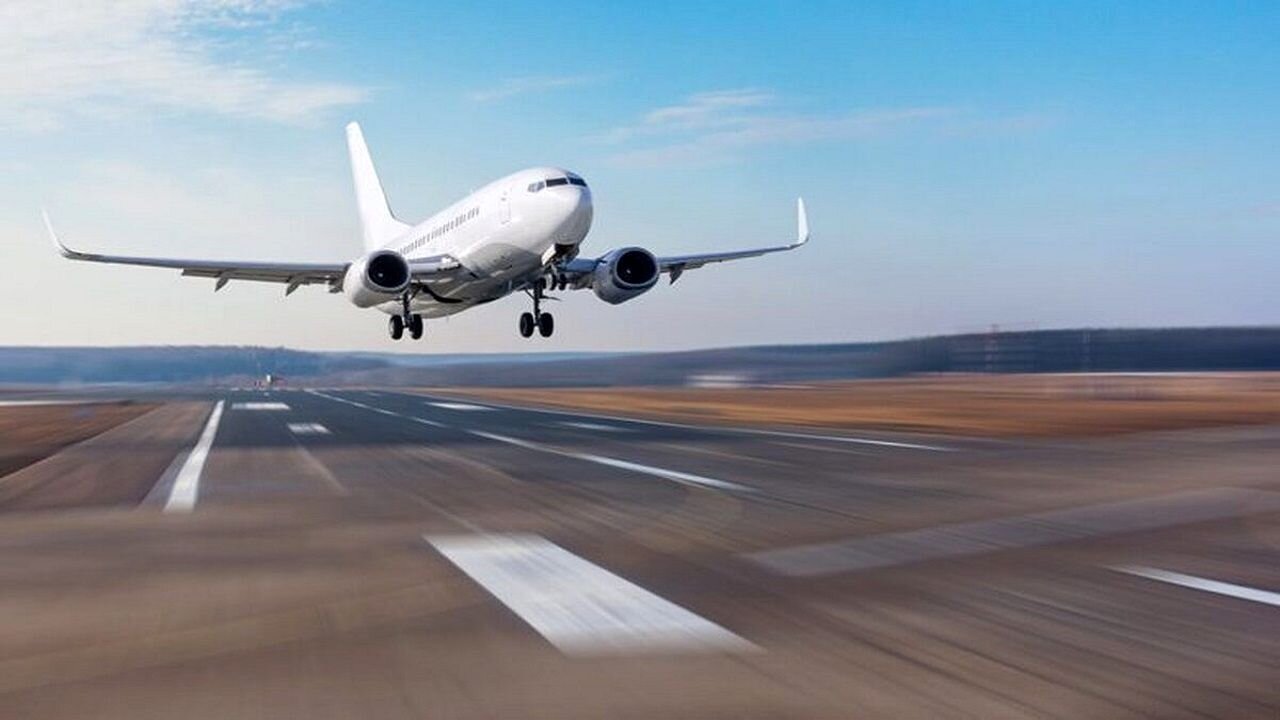 - توصیه رئیس سازمان هواپیمایی به مردم برای خرید بلیط هواپیما