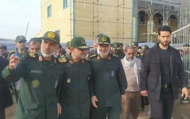 بازدید سرلشکر سلامی از کاروانهای راهیان نور +عکس 1 بازدید سرلشکر سلامی از کاروانهای راهیان نور +عکس