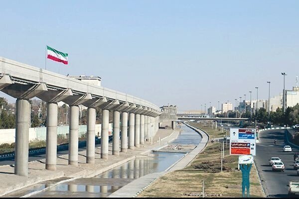 آرزوهای پردردسر احمدی نژاد برای قم؛ چینیها مونوریل را تمام میکنند؟ 4