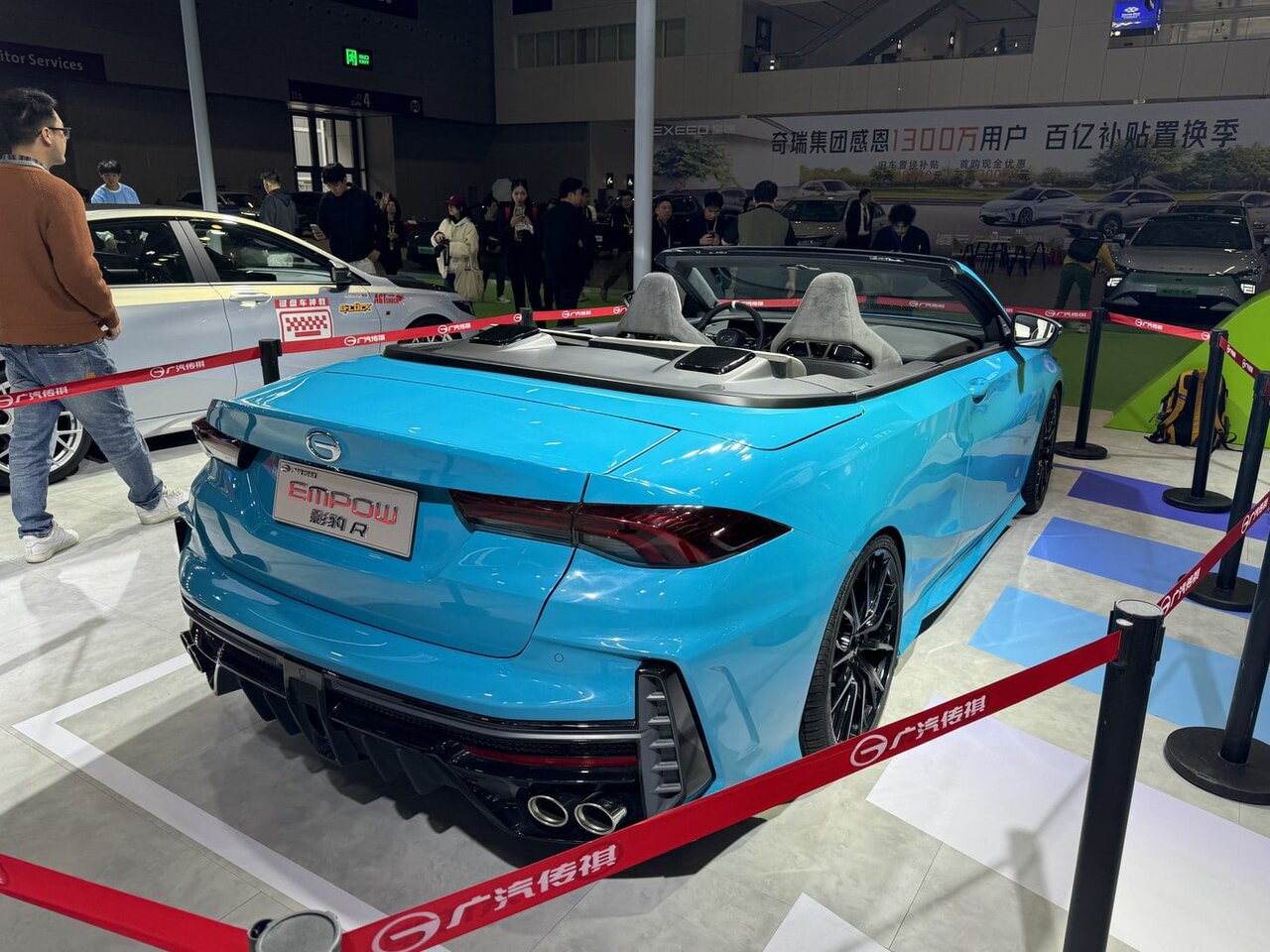 یک خودروی بدونسقف به کشور میآید/ عکس