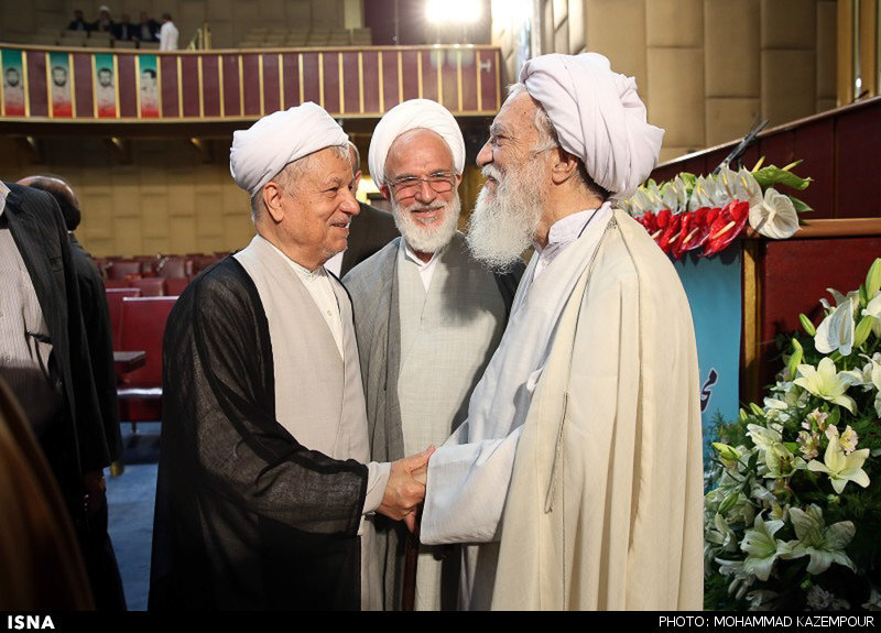 احمدی نژاد شکار دوربین ها شد / قالیباف با آیت الله خوش و بش کرد، جنتی معنادار نگاه کرد + عکس 4