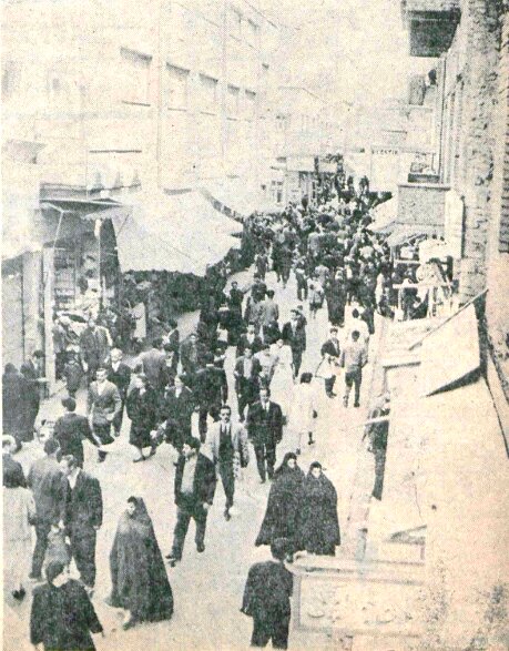 گزارشی از حال و هوای تهران در آستانهی نوروز ۱۳۳۹/ تلویزیون جای رادیو را گرفته، موز از پرتقال ارزانتر است