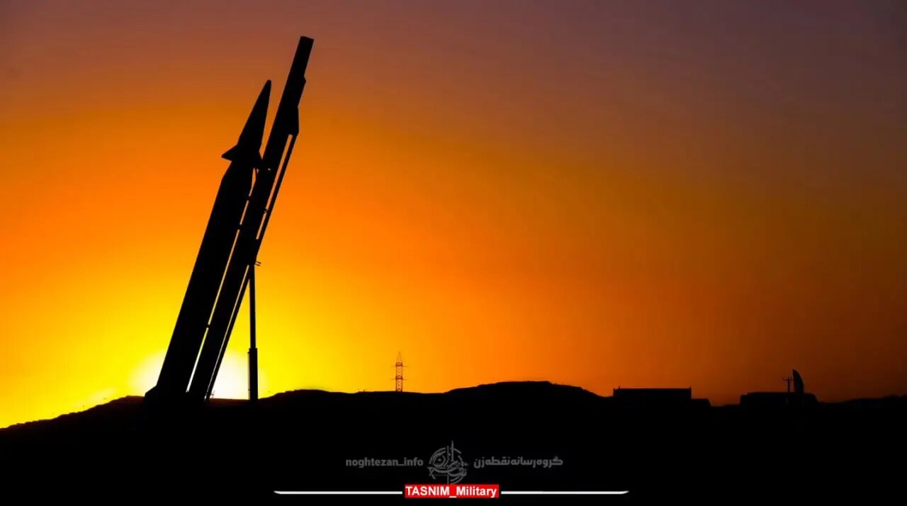 تصاویری منحصر به فرد از موشک بالستیک نقطهزن «حاج قاسم»