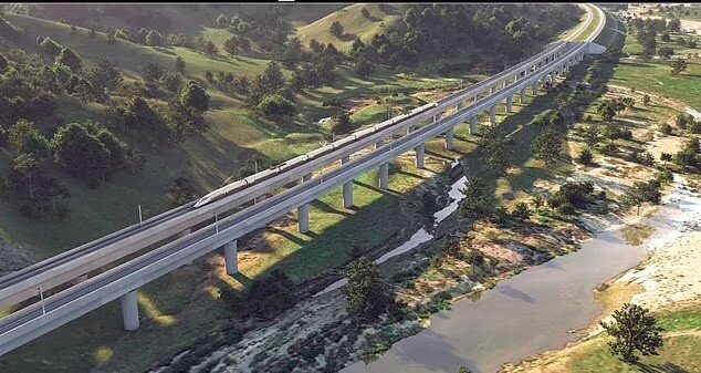 راه افتادن قطاری به سرعت گلوله در آمریکا