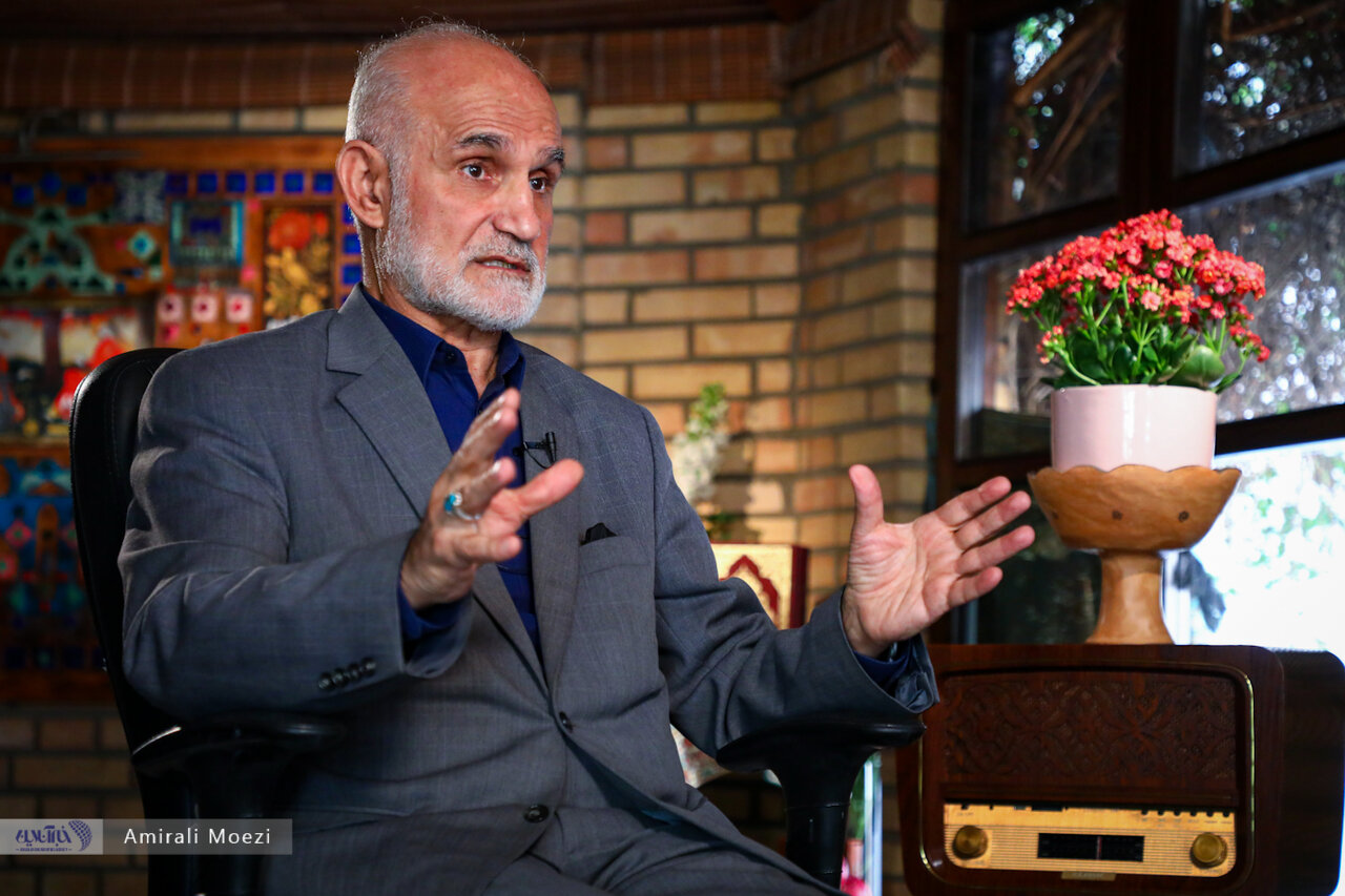 حادثه کوی دانشگاه زهرچشم گرفتن بود از دوم خرداد و دانشجویان/ ابزار گفتوگوی ما همین اینترنت است/ چیزی از استقلال دانشگاه باقی نمانده است