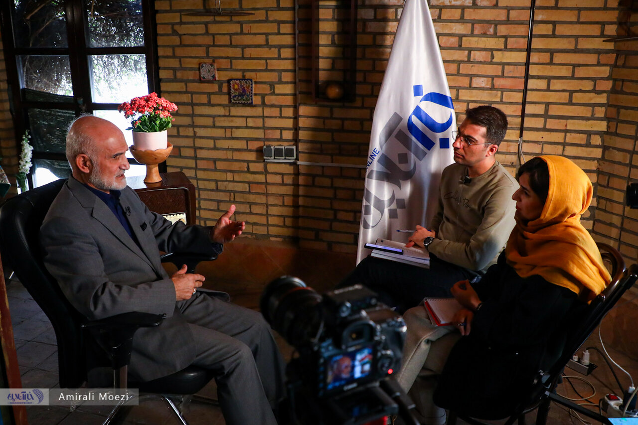 حادثه کوی دانشگاه زهرچشم گرفتن بود از دوم خرداد و دانشجویان/ ابزار گفتوگوی ما همین اینترنت است/ چیزی از استقلال دانشگاه باقی نمانده است