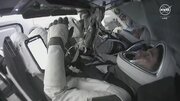 ببینید | یاسمین مقبلی به زمین رسید؛ لحظه فرود کپسول حامل فضانوردان کرو-۷ ناسا