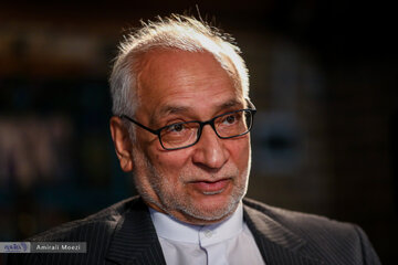 حسین مرعشی: وضعیت «نه جنگ و نه صلح» ، اوضاع را فرسایشی می کند/ تاب آوری اقتصادی جامعه باید توسط مسئولان افزایش یابد