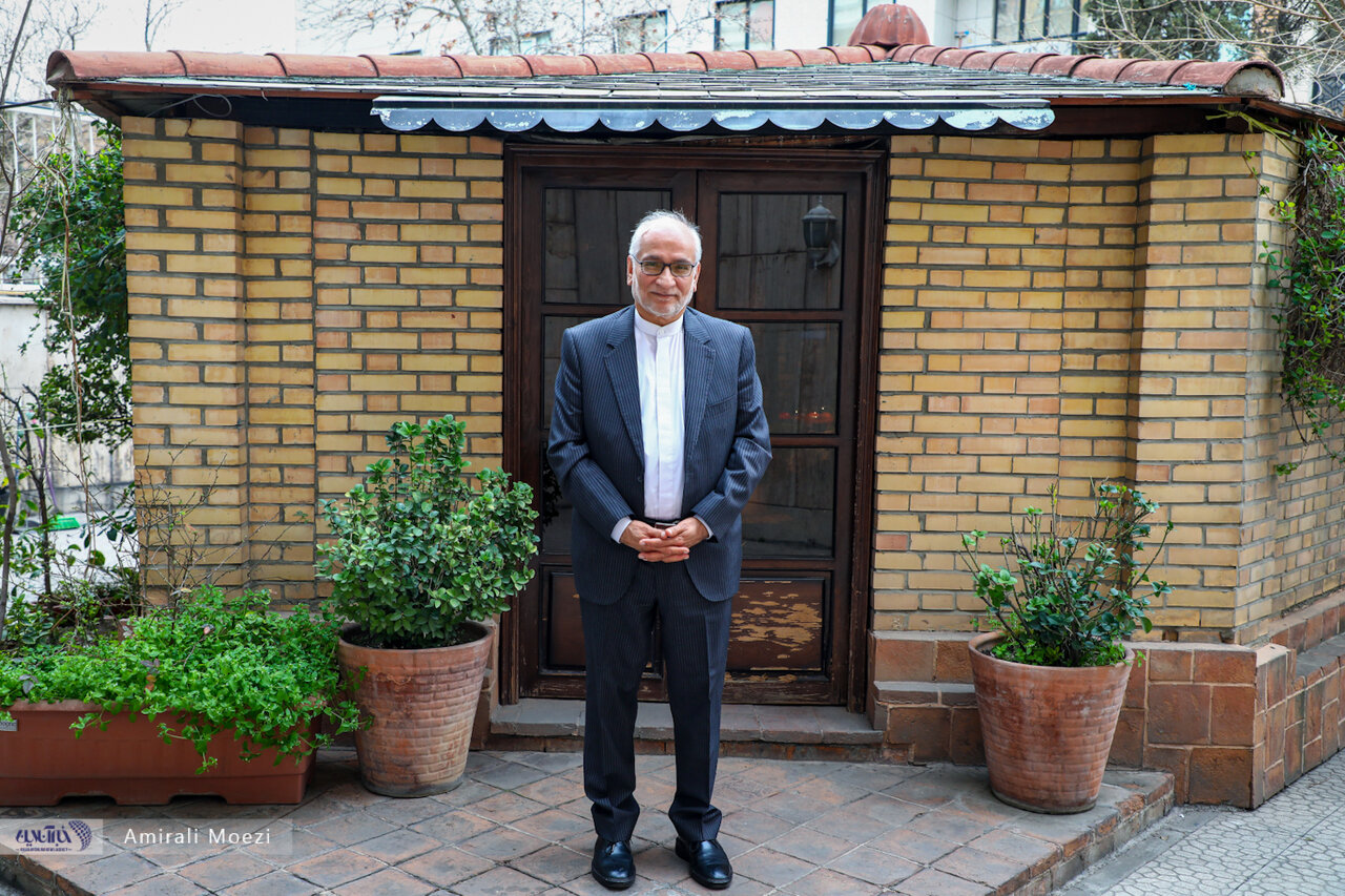 پیشنهاد ویژه حسین مرعشی برای ترک مخاصمه ایران و آمریکا /ترامپ، آن رئیسجمهور دوره اول آمریکا نیست /یک فرصت جدید در اختیار ایران است