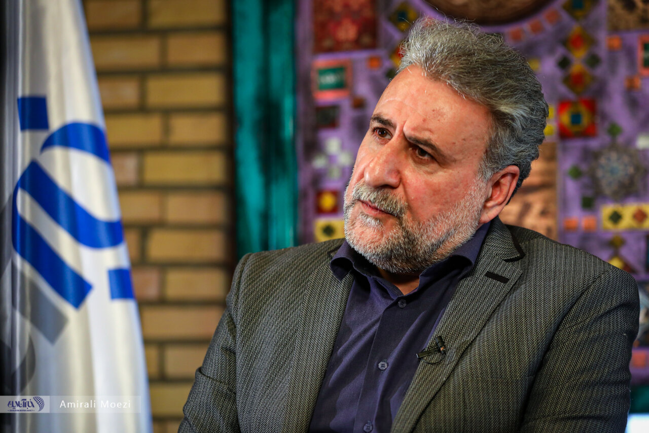 فلاحتپیشه: طالبانِ جنگ با اسرائیل همان کاسبان تحریم هستند /در شرایط کنونی نباید دچار یک « اشتباه استراتژیک» شویم 10 فلاحتپیشه: طالبانِ جنگ با اسرائیل همان کاسبان تحریم هستند /در شرایط کنونی نباید دچار یک « اشتباه استراتژیک» شویم