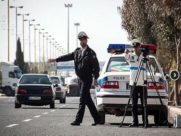آماده باش ۹۰ تیم پلیس راهور در معابر کرمانشاه/ درب آرامستان‌ها برای تردد خودروها در پنجشنبه آخر سال بسته است