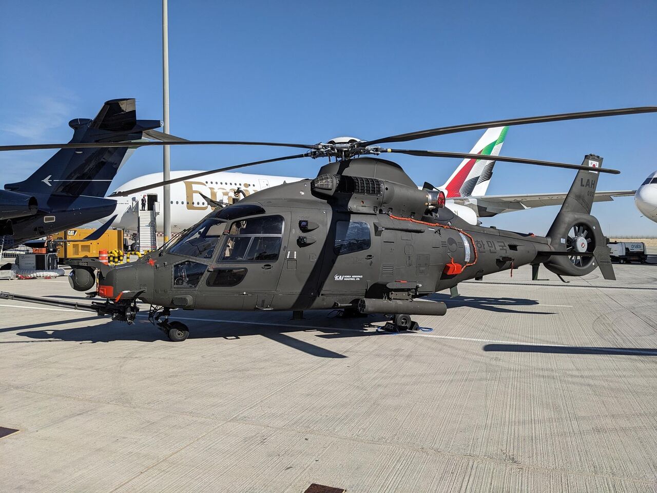 بالگردهای کرهای در راه کشور همسایه ایران/ عکس