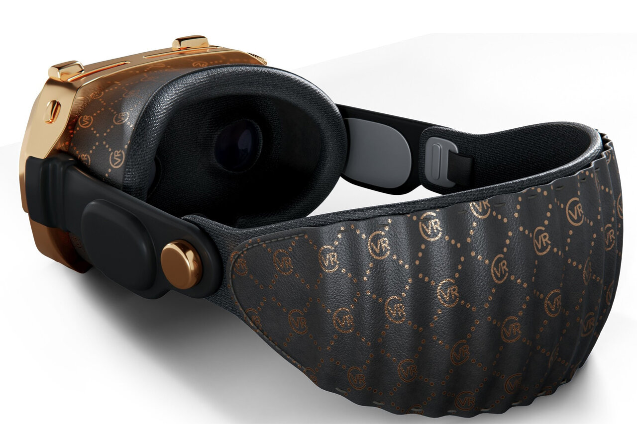 هدست ۲۰۰میلیونتومانی به بازار آمد/ عکس