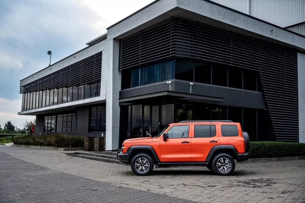 ورود تانک چینی به ایران / عکس