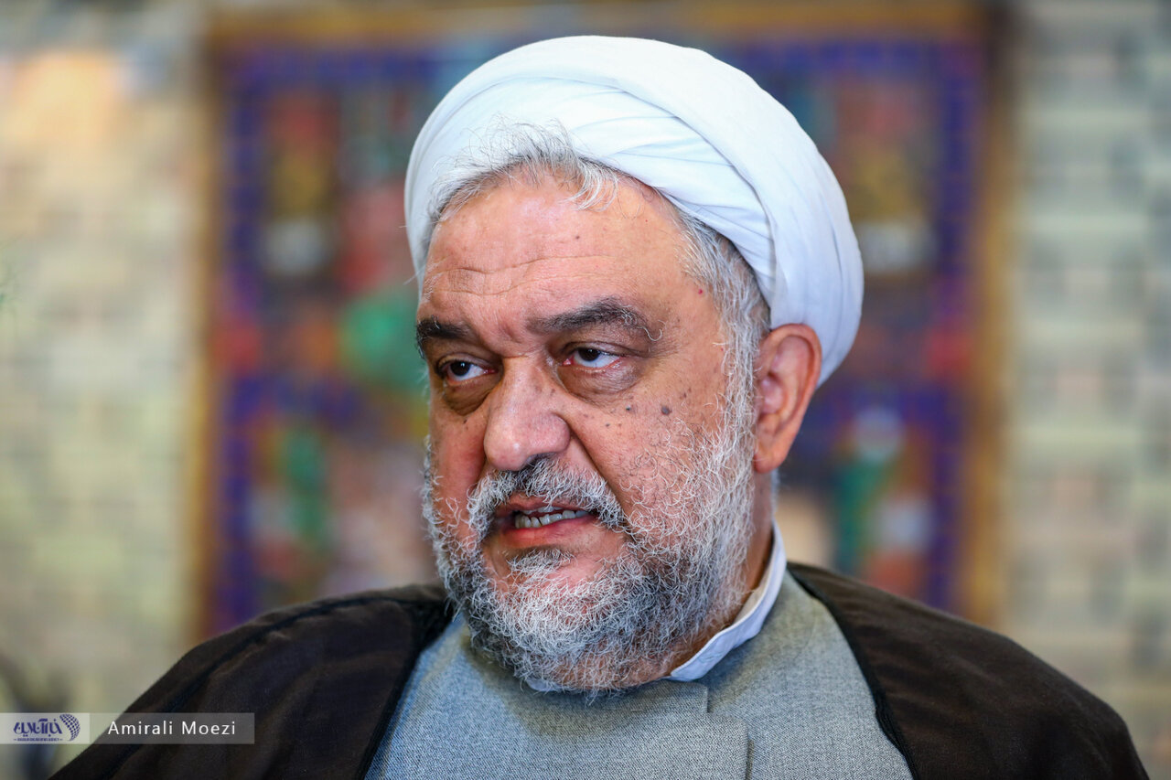 ترقی: انسجام، حول محور رهبری تشکیل شد / صادقی: انسجام مردم در ابتدای جنگ، جنبه مدنی داشت نه ملی!/ رجایی: صداوسیما نباید یک سویه باشد 3