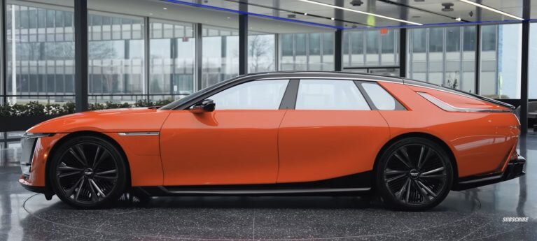 کادیلاک سلستیک رولزرویس را به چالش میکشد/ عکس