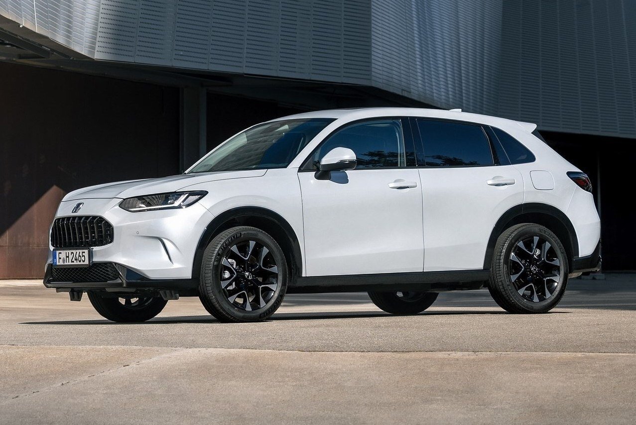 ژاپنی تازهنفس بازار خودروی ایران/ عکس