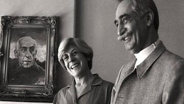 نامه نگاری پروانه فروهر و مصدق به مناسبت سال نو + عکس نامه نگاری پروانه فروهر و مصدق به مناسبت سال نو + عکس