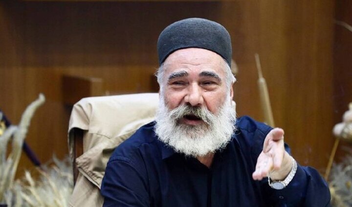 یوسفعلی میرشکاک: آقا ترجیح می‌داد به جای نشستن با اهل غوغا و سیاست، با ما شاعران معاشرت کند/ این تعبیر خود آقا در مورد بنده بود که «فلانی رفیق ماست»