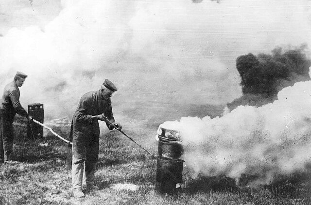 گزارشی کامل از جنایات شیمیایی صدام علیه ایران / رتبه دوم جهانی بالاترین شهدای میکروبی و شیمیایی + عکس