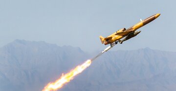 تسلیحات پهپاد «کرار»، فرصت فرار باقی نمی‌گذارد / اولین پهپاد رزمی ایران را بشناسید + تصاویر