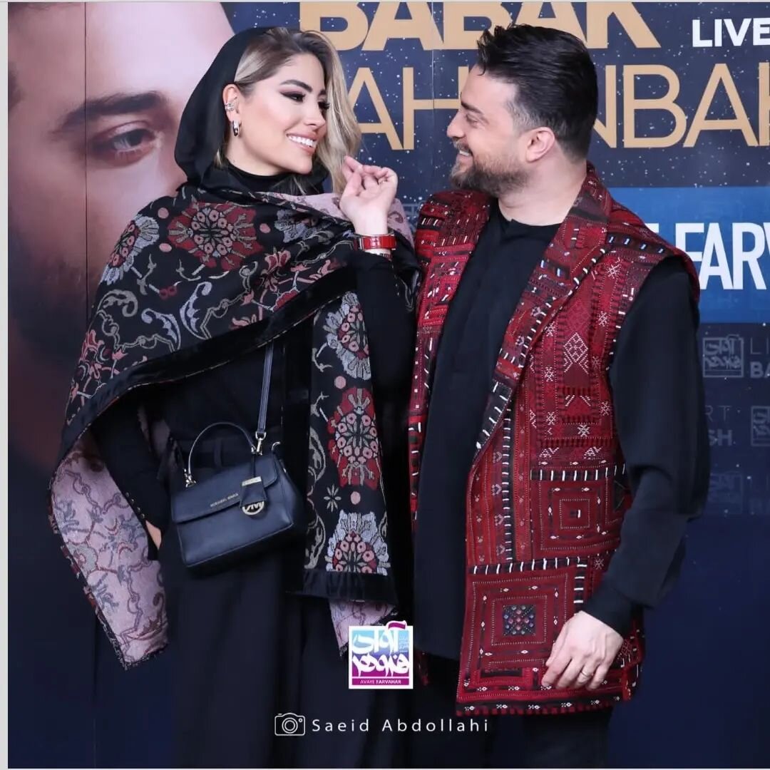 تصاویر | ژست‌های عاشقانه بابک جهانبخش و همسرش مقابل دوربین