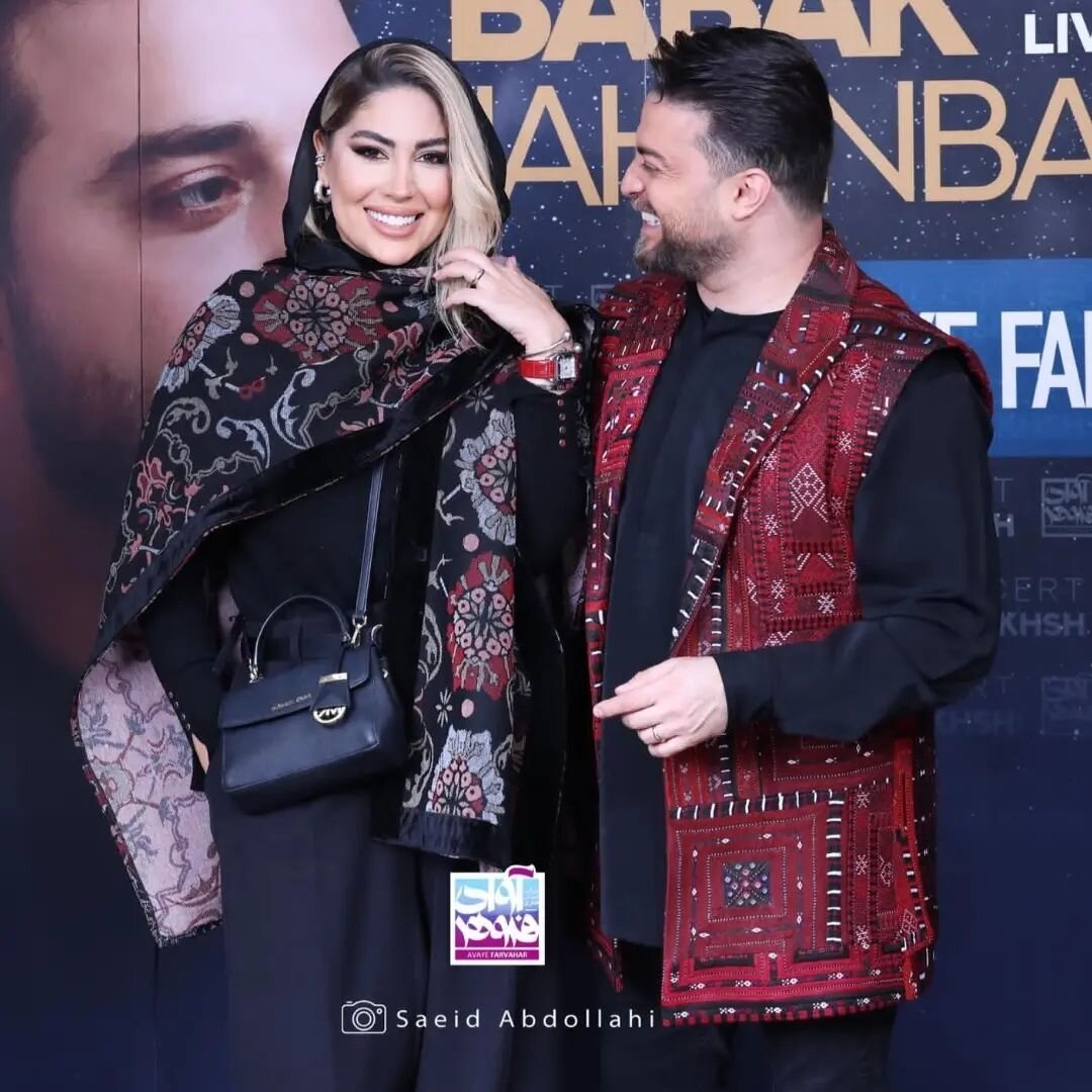 تصاویر | ژست‌های عاشقانه بابک جهانبخش و همسرش مقابل دوربین