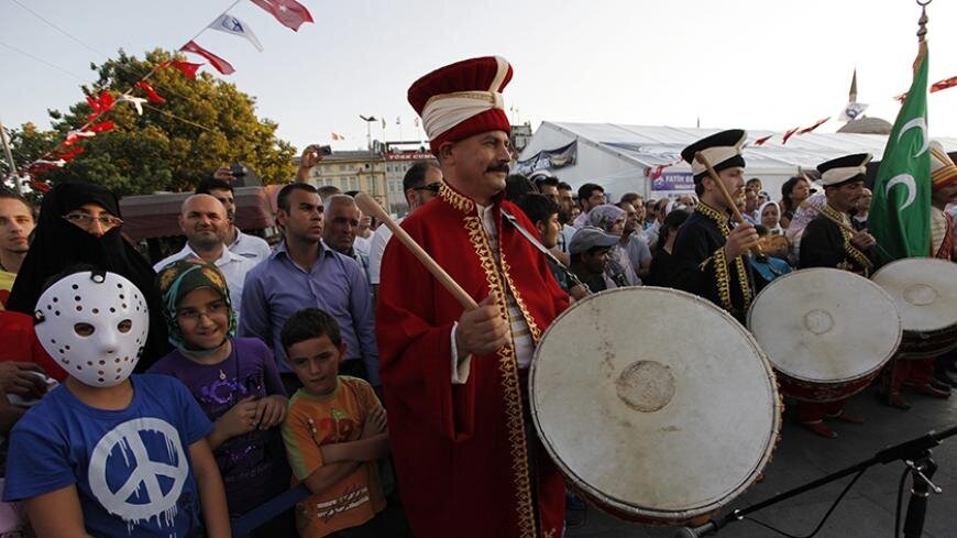 رمضان، به وسعت جهان 3 رمضان، به وسعت جهان