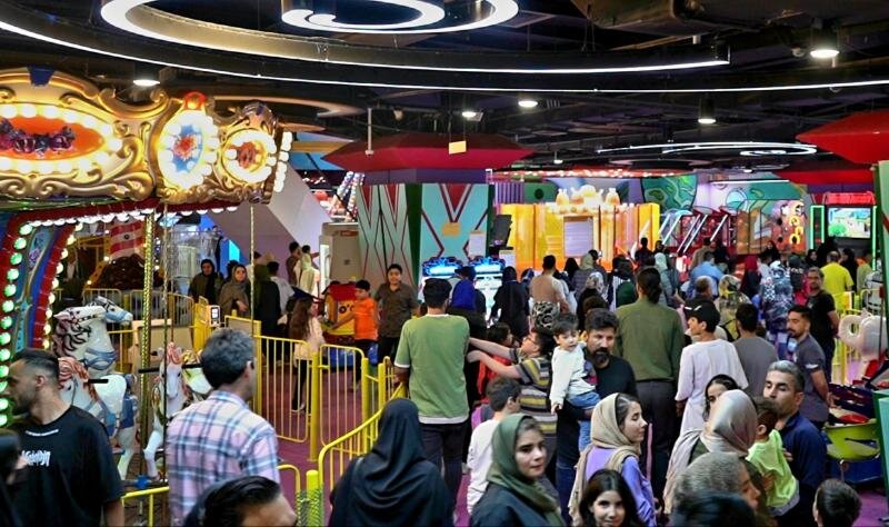 گشایش یکی از بزرگترین شهربازیهای سرپوشیده ایران در دزفول