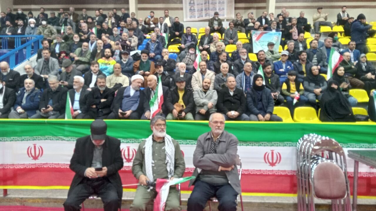 جنگ انتخاباتی در اردوگاه اصولگرایان به روایت رسانه دولت / جریان های نوظهور اصولگرا را چه کسانی لیدری کردند؟ 5