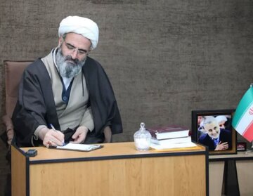 دستگاه‌های فرهنگی استان برنامه‌های خود را برای ترویج زبان و ادبیات فارسی و بزرگداشت روز «سعدی» اعلام کنند