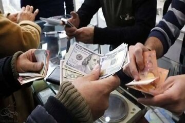 خبر احتمال مذاکرات هسته ای، قیمت دلار را در بازار تهران ریخت