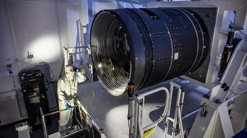 دوربین ۳۲۰۰ مگاپیکسلی راز کیهان را برملا میکند 2 دوربین.jpg