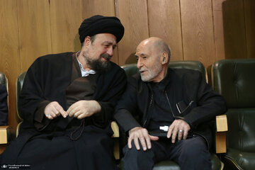 از بهزاد نبوی و موسوی خوئینی ها تا مرعشی و اسحاق جهانگیری زیر یک سقف + تصاویر