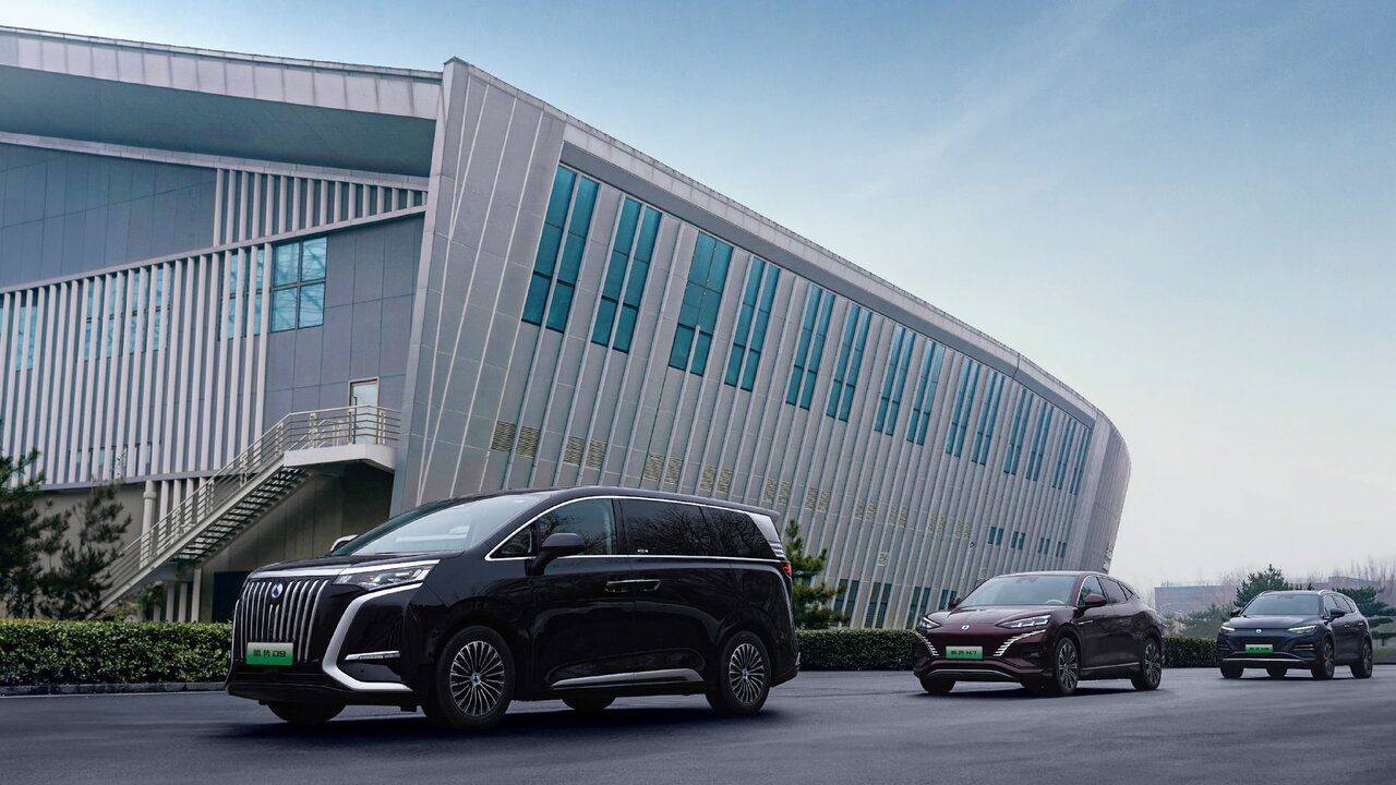 خودروسازان چینی به مصاف پورشه میروند! /عکس