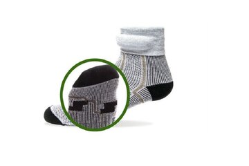 این جوراب جلوی قطع عضو دیابتیها را میگیرد