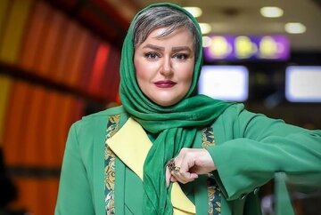 عکسی از نعیمه نظامدوست در کنسرت بهنام بانی عکسی از نعیمه نظامدوست در کنسرت بهنام بانی