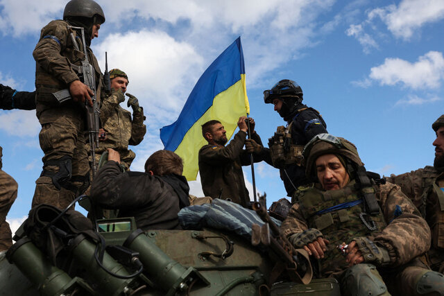 سربازان اوکراینی نگران این هستند که ممکن است ترامپ به بهای اوکراینی‌ها با...
